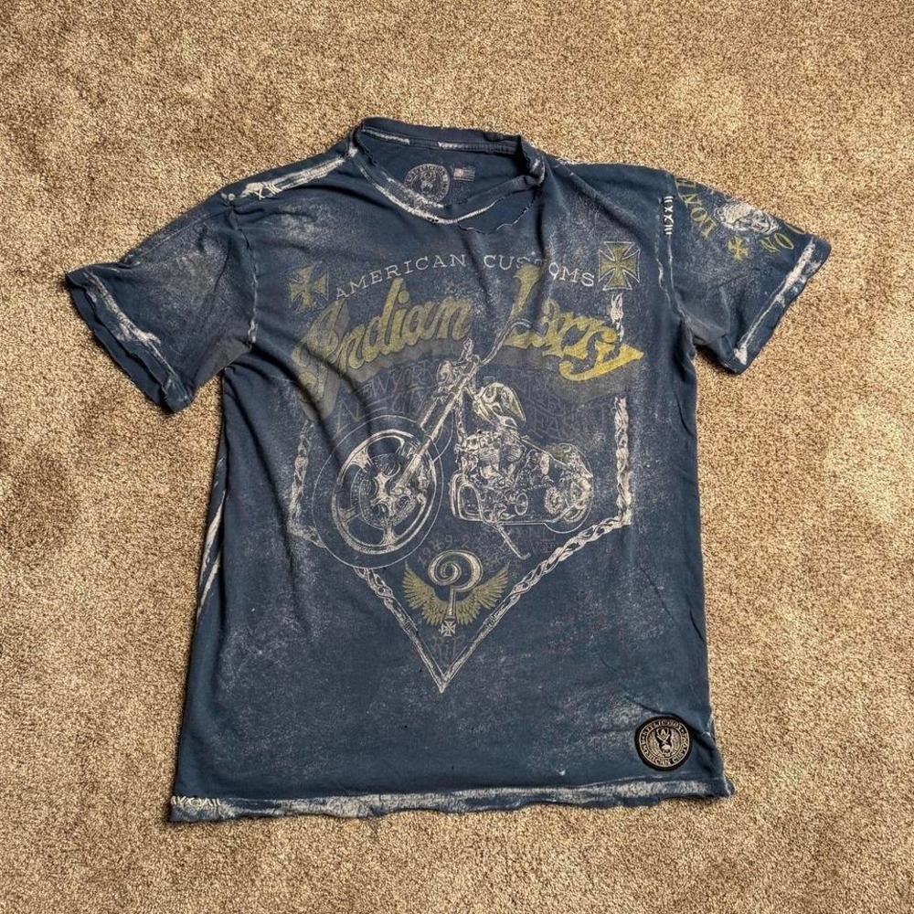 BLUE AFFLICTION "INDIAN LARRY" GRAPHIC TEE